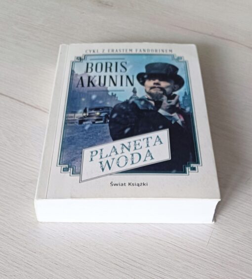 Planeta Woda Boris Akunin - obrazek 3