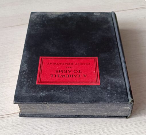 A Farewell to Arms Hemingway ok 1930 - obrazek 8
