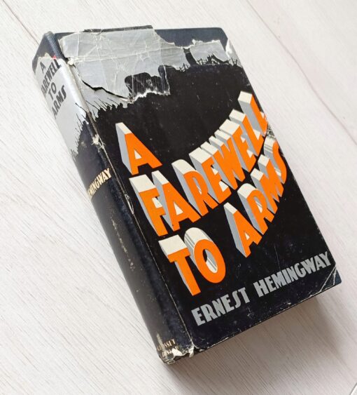 A Farewell to Arms Hemingway ok 1930 - obrazek 2