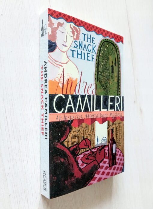 The Snack Thief Camilleri - obrazek 3