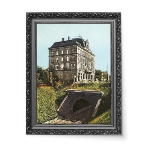 Bielsko-Biała Hotel Prezydent 3 50x70 wydruk na płótnie CANVAS